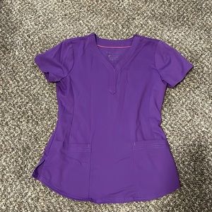 Scrub top